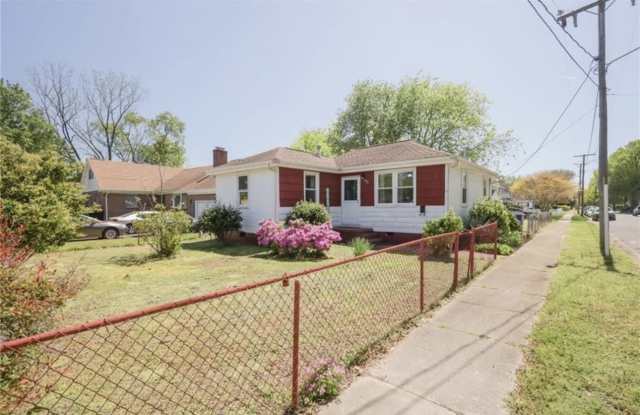 941 Widgeon Road Gallery 1