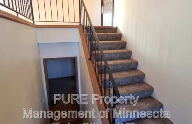 5042 147th St W - 5042 147th Street West, Apple Valley, MN 55124