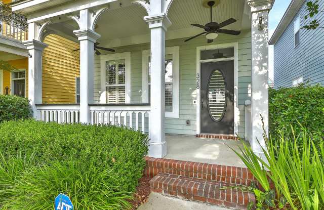 Charming White Gables Home! - 328 Barberry Street, Summerville, SC 29483