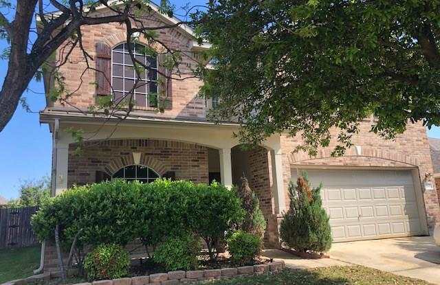 203 Rawhide Street - 203 Rawhide Street, Waxahachie, TX 75165