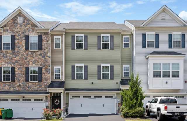 106 Master Ave photos photos