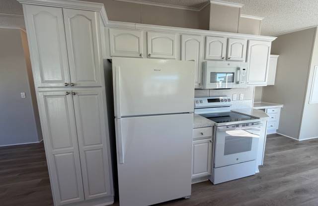 2035 Red Cedar Dr Gallery 3
