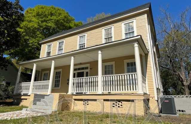 1339 Glover St photos photos