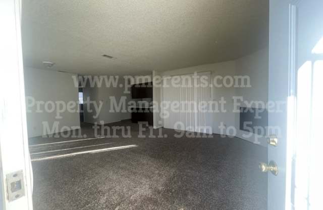 8009 Champagne Drive Gallery 2