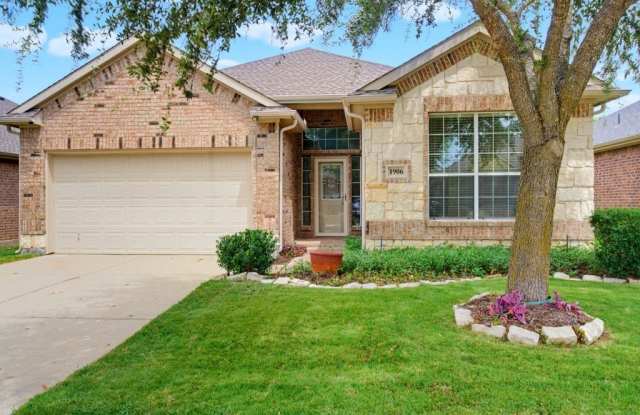 1906 Pecan Grove Drive Gallery 2