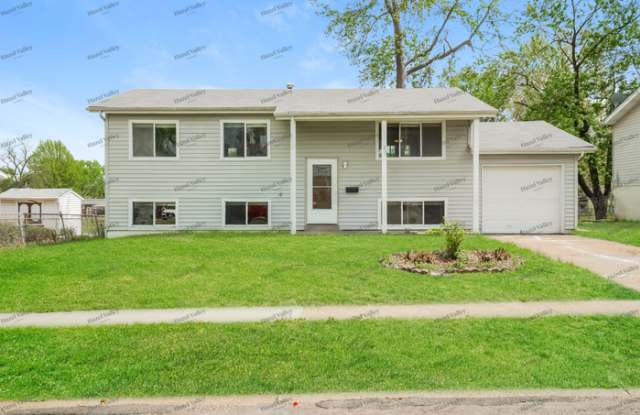 260 Downing Avenue photos photos