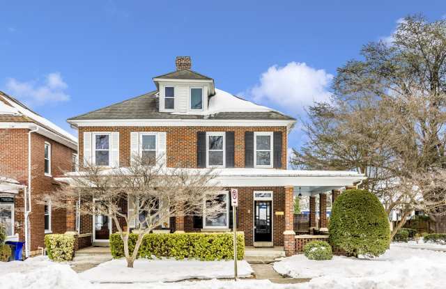 2 College Avenue photos photos