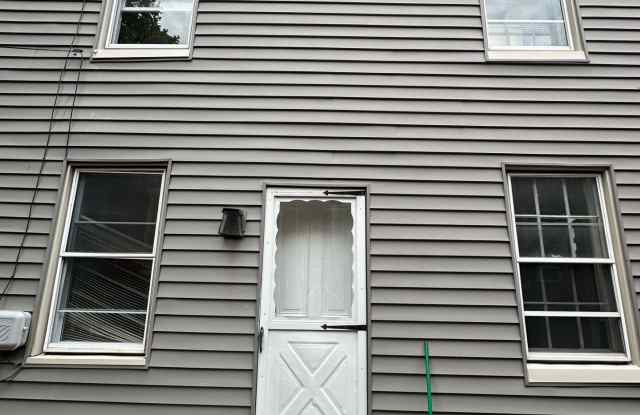 338 South 5th Street - 2 photos photos