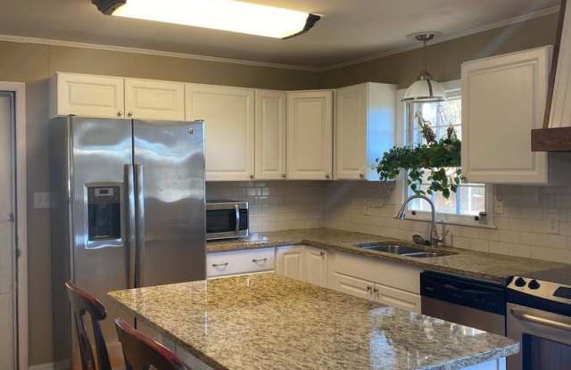 110 Pinecrest Terrace Gallery 2