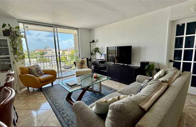7601 Byron Ave photos photos