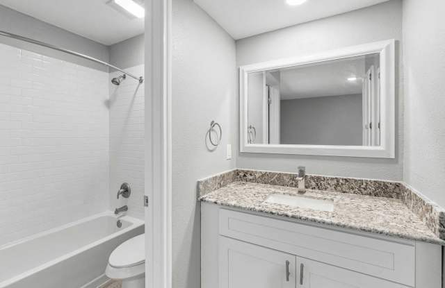 2637 Harbor CoveUnit A Gallery 3