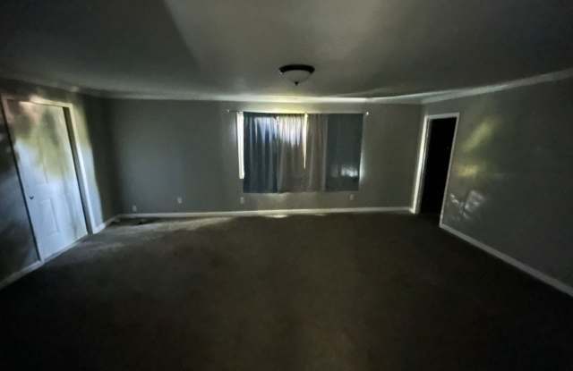 For Lease Gallery 4