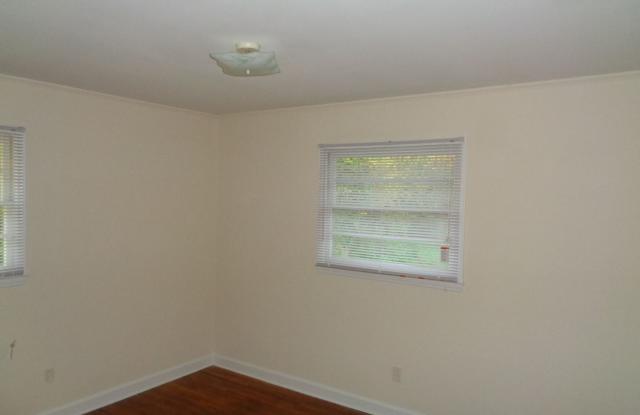 3325 Sudbury Road Gallery 4