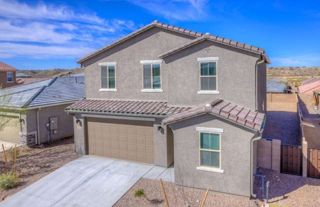 Located in Rancho Del Lago and the Award Winning Vail School District - 10220 South Rolling Water Drive, Vail, AZ 85641