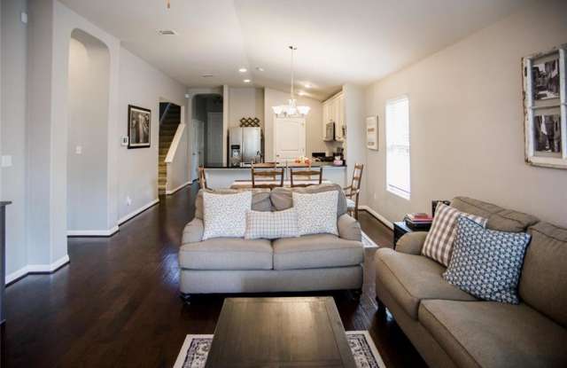 301 Wincliff Drive Gallery 4