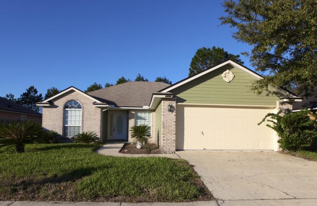 2494 COACHMAN LAKES DR - 2494 Coachman Lakes Drive, Jacksonville, FL 32246