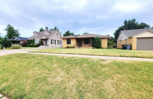 4604 N College Avenue - 4604 North College Avenue, Bethany, OK 73008