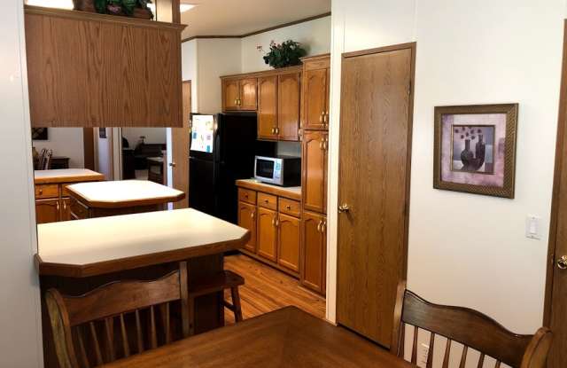 7754 S 1600 W Gallery 4