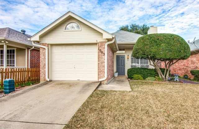 1003 Mack Place - 1003 Mack Place, Denton, TX 76209