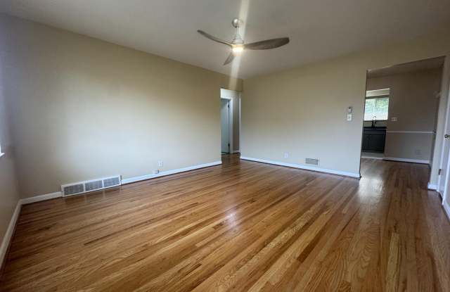 2708 Riedling Dr Gallery 3