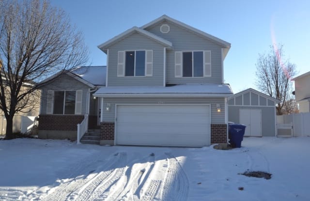 4741 W Copper Mine Dr - 4741 W Copper Mine Dr, Herriman, UT 84096