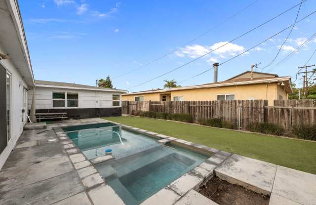 6233 Dorothy Drive Gallery 3