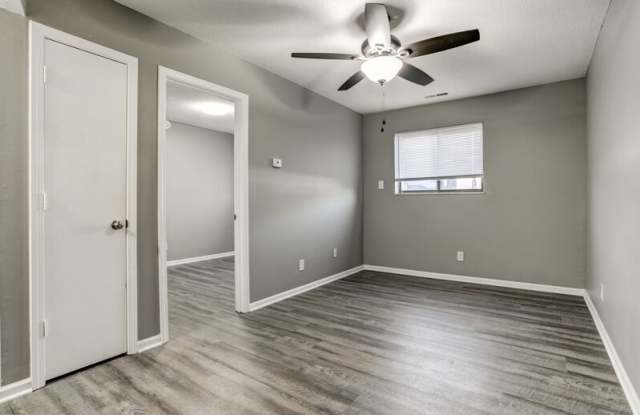 3054 N 58th St photos photos