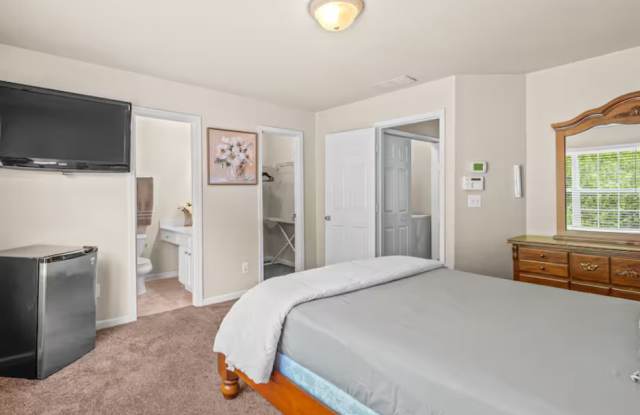 649 Providence Pl Sw photos photos