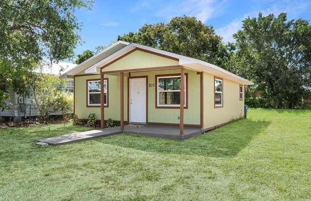 828 Booker Ave photos photos