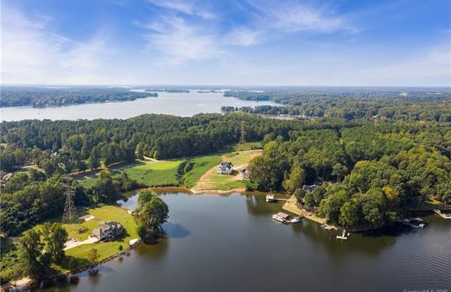 9110 Greenwood Road - 9110 Greenwood Road, Lake Norman of Catawba, NC 28682