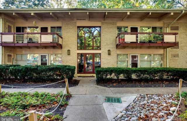 7741 DONNYBROOK Court unit: 3 - 7741 Donnybrook Court, Annandale, VA 22003