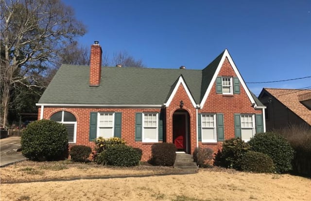 1121 Jefferson Avenue - 1121 Jefferson Avenue, East Point, GA 30344