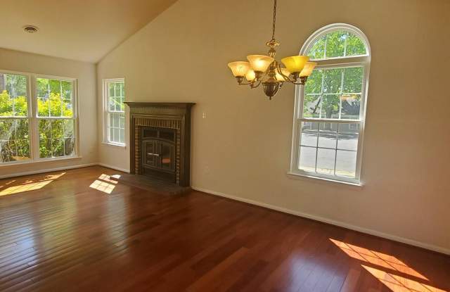 14308 COLONEL CLAGETT COURT Gallery 3