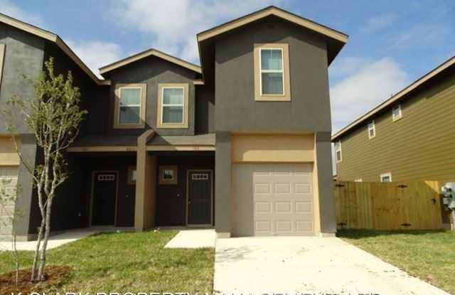 6631 MIA WAY #102 - 6631 Nia Drive, Irving, TX 75038