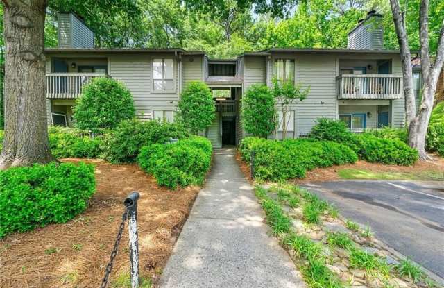 1306 Mcclelen Way photos photos