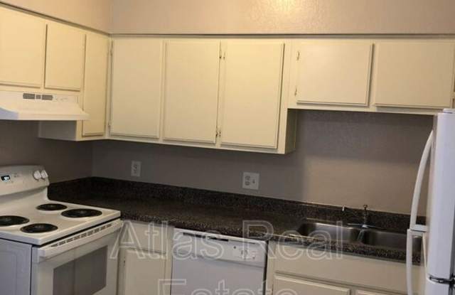 2843 E Monte Cristo Avenue - 2843 East Monte Cristo Avenue, Phoenix, AZ 85032