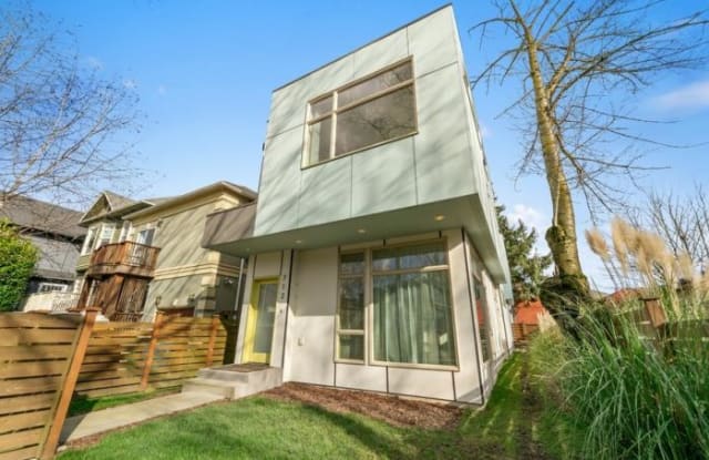 712 23rd Avenue - 712 23rd Ave, Seattle, WA 98122