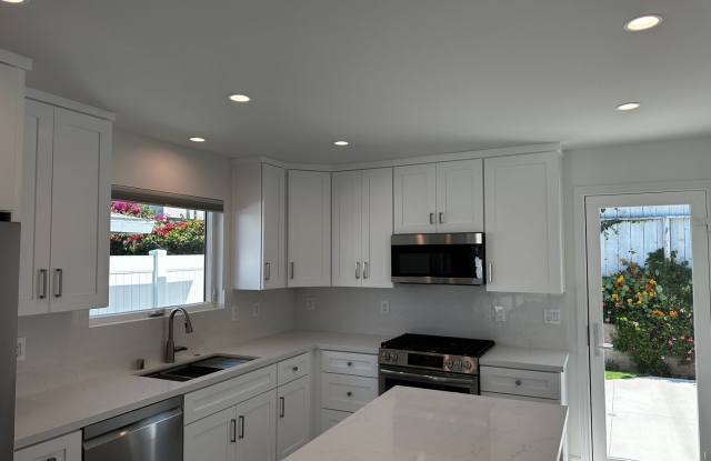 Live the Coastal Lifestyle in Cardiff photos photos