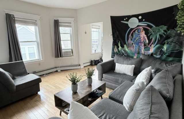 9 Aberdeen Rd. Gallery 3