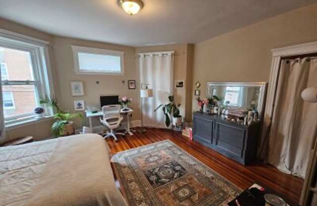 Fenway 5 bed 1.5 Bath photos photos