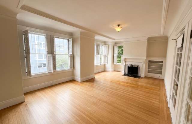 Top Floor 2-Bedroom Apartment in Lower Pacific Heights with In-unit Laundry and Included Parking! - 1845 Steiner Street, San Francisco, CA 94115