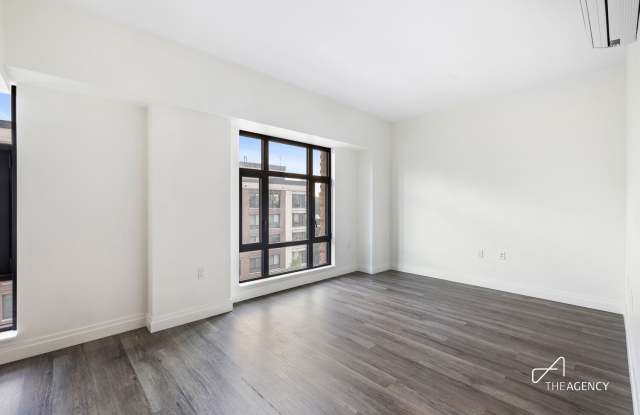 493 Myrtle Avenue Gallery 2