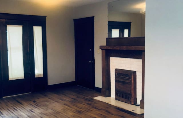 4042 Campbell St - 2N - 4042 Campbell St, Kansas City, MO 64110