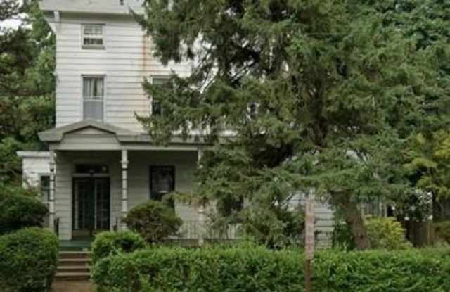 26 S 1st Avenue - 26 South 1st Avenue, Highland Park, NJ 08904