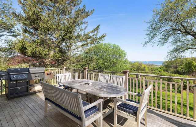 93 Benson Dr - 93 Benson Drive, Montauk, NY 11954