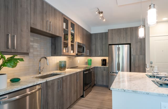 Overture Doral Age 55+ Apartment Homes Gallery 4