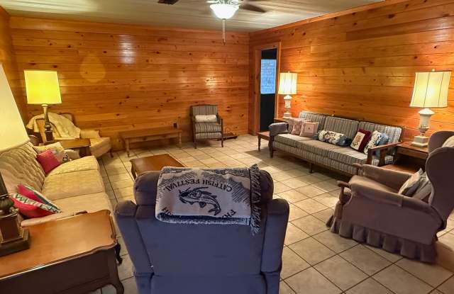 1748 Louisiana 610 photos photos