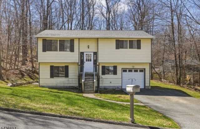 15 Karen Rd photos photos