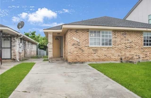 4880 VIOLA Street photos photos