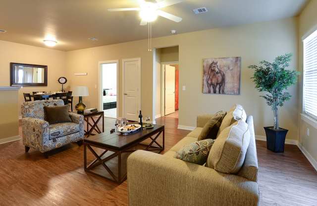 Stallion Pointe Apartments Gallery 4